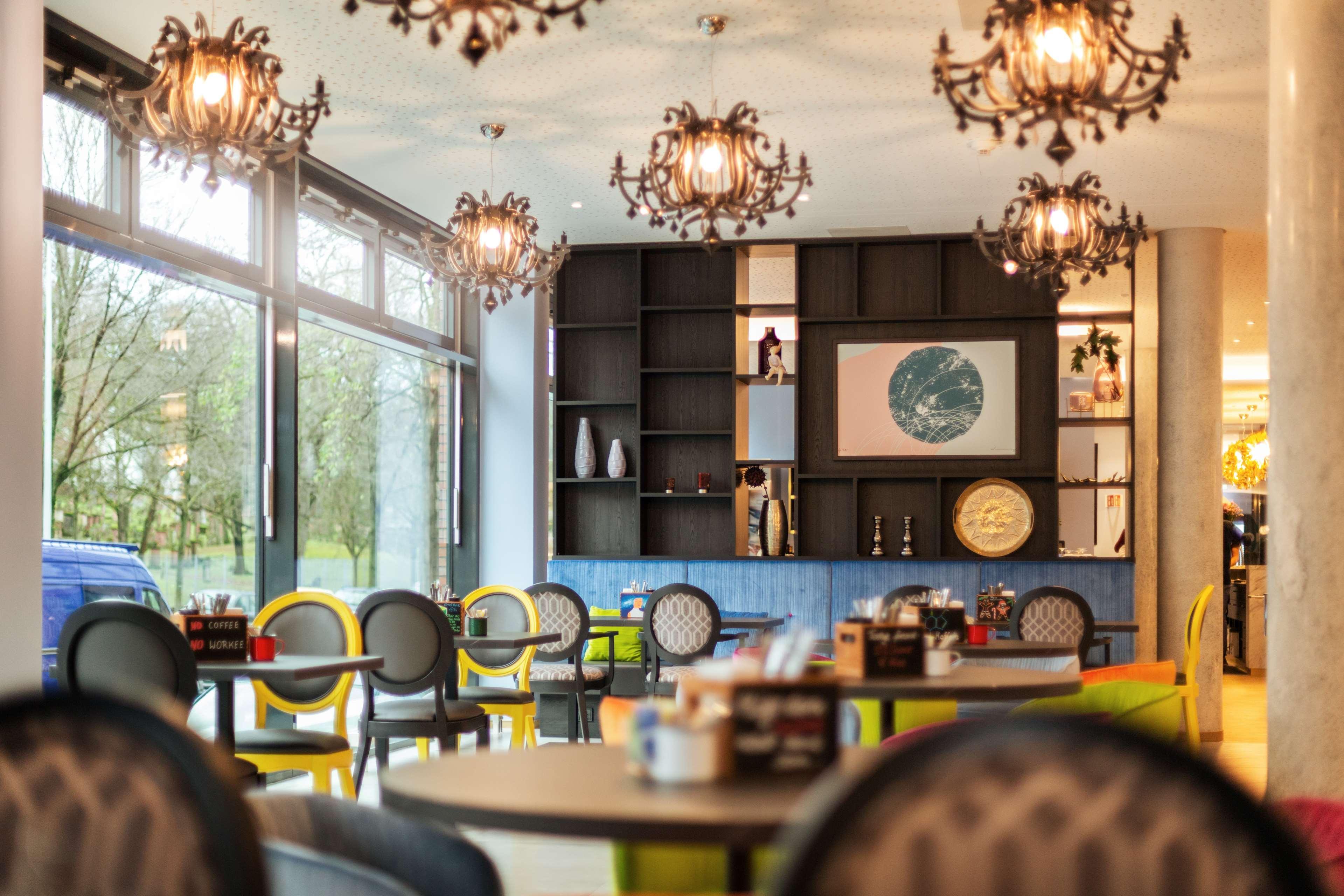 - The Niu, Mood By Ihg Hotel 3*