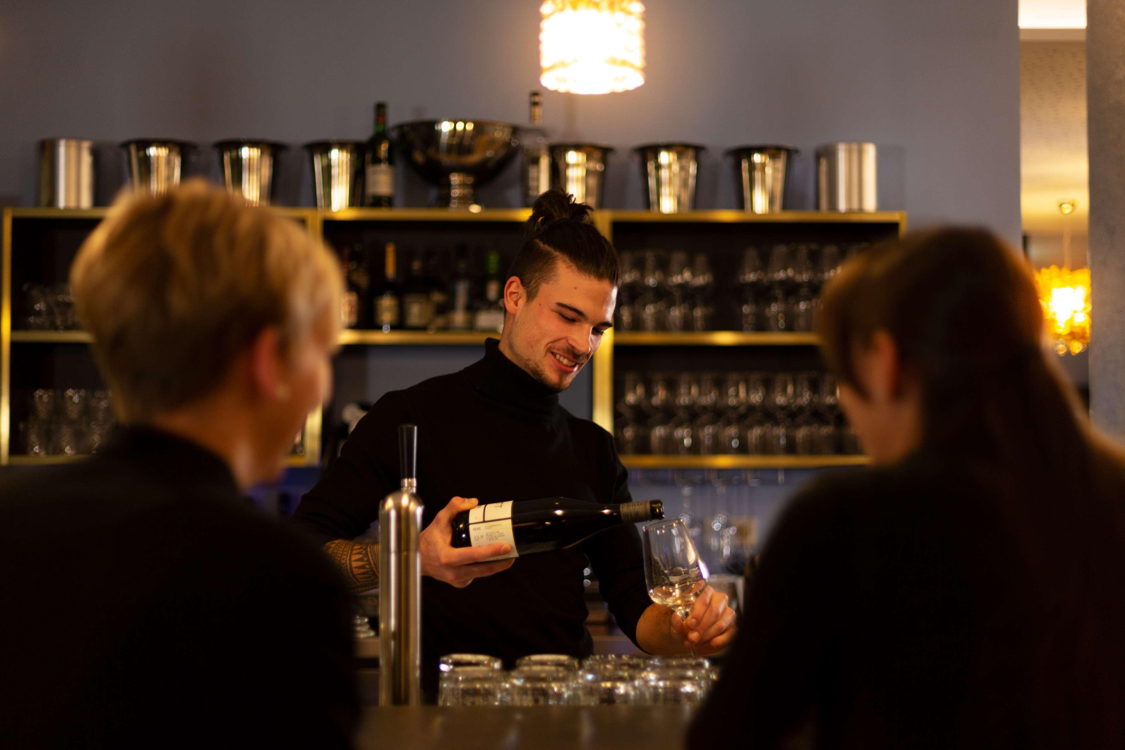 - The Niu, Mood By Ihg Hotel